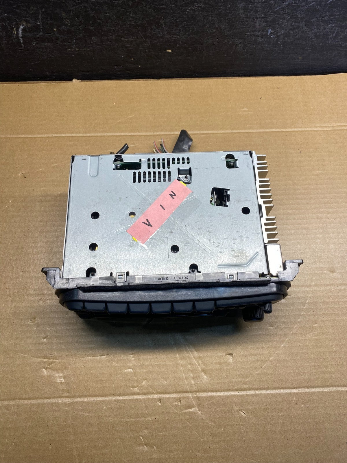 2002 - 2006 Chrysler Dodge Jeep Ram Radio CD Player AM/FM Receiver AD6605 DG4