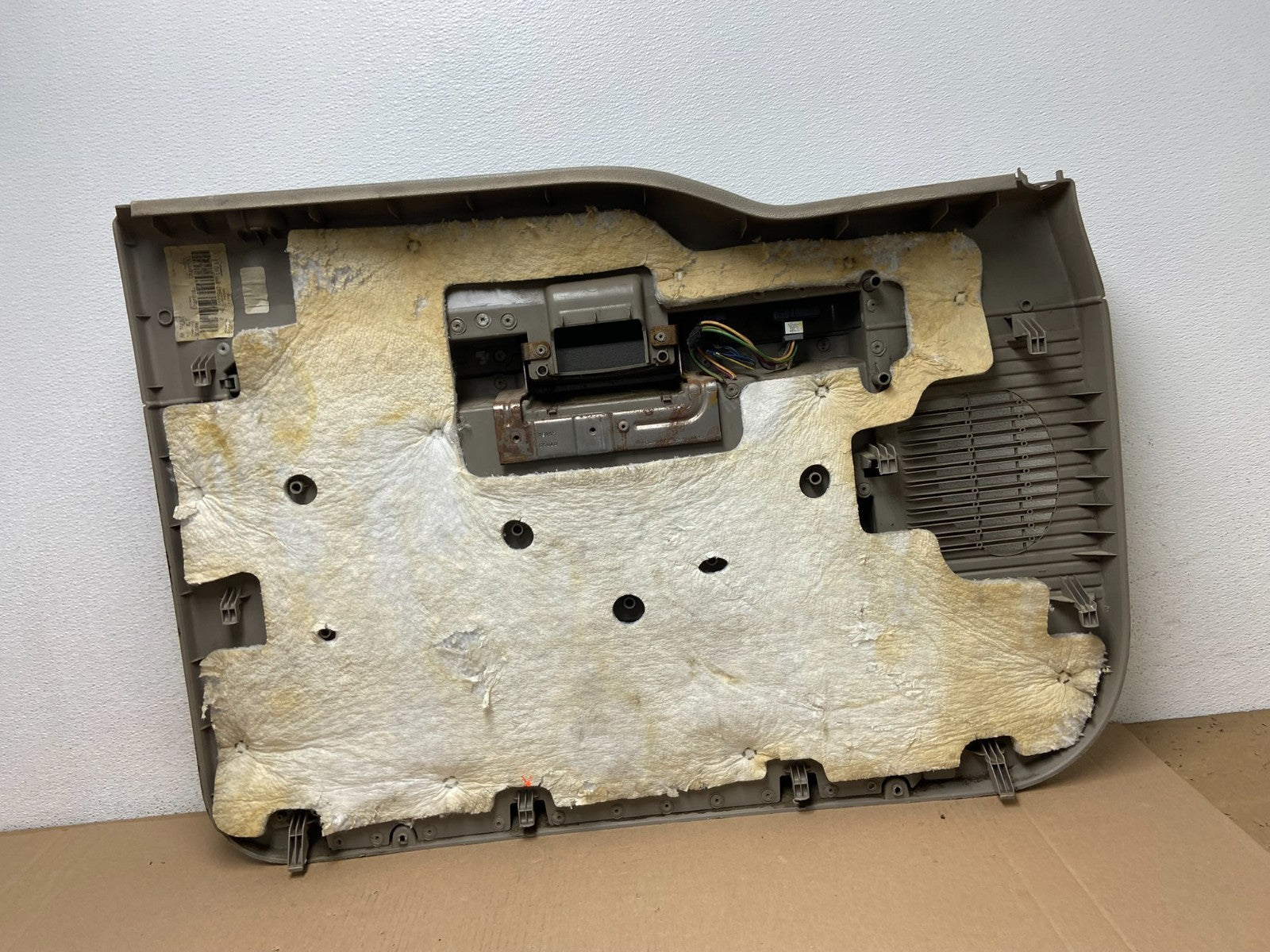 2008 to 2010 Ford F250 F350 Front Right Side Interior Door Panel AF3009 DW6