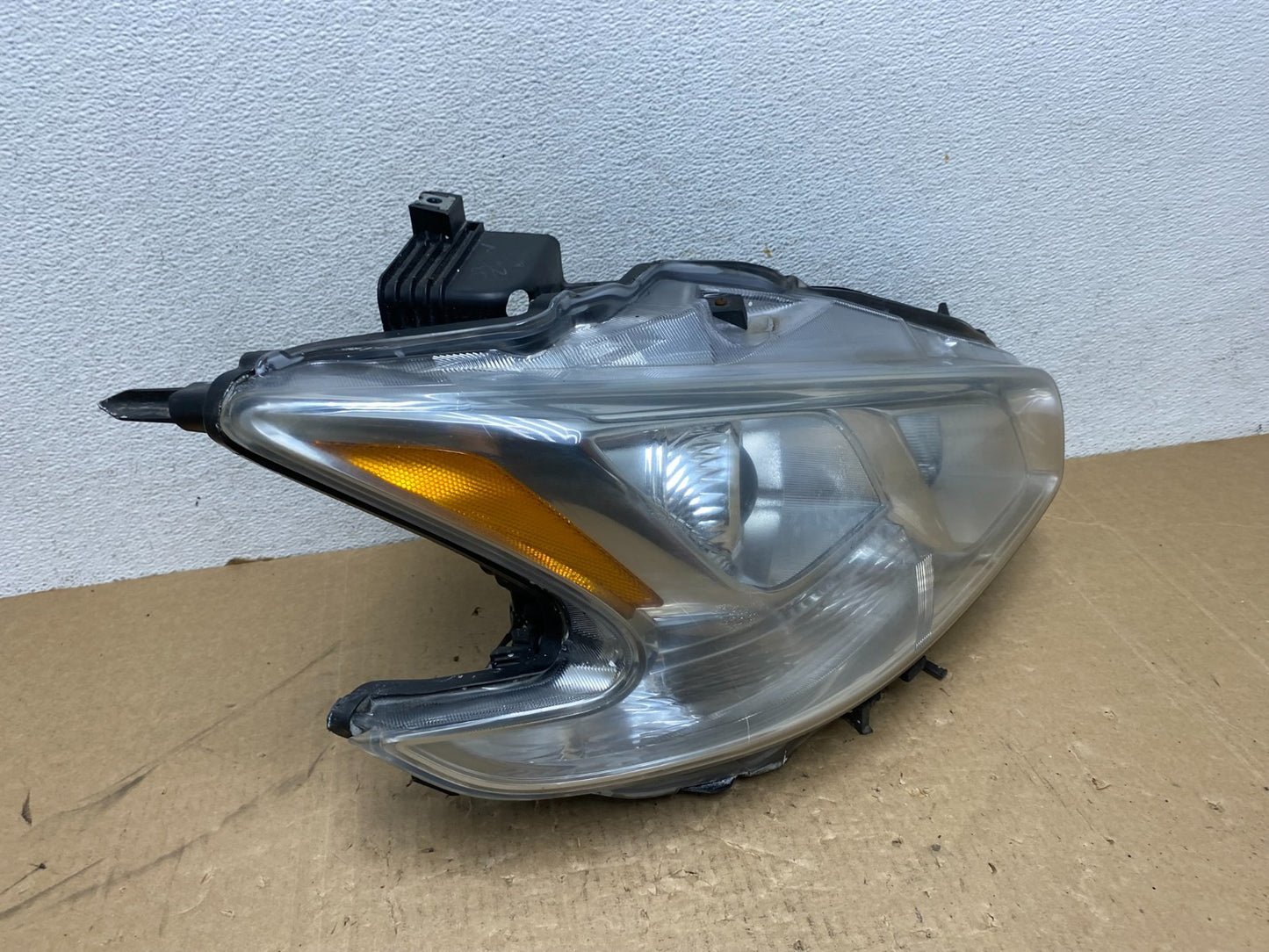 Halogen 2009-2014 Nissan Maxima Right Passenger Headlight AG0549 DW2