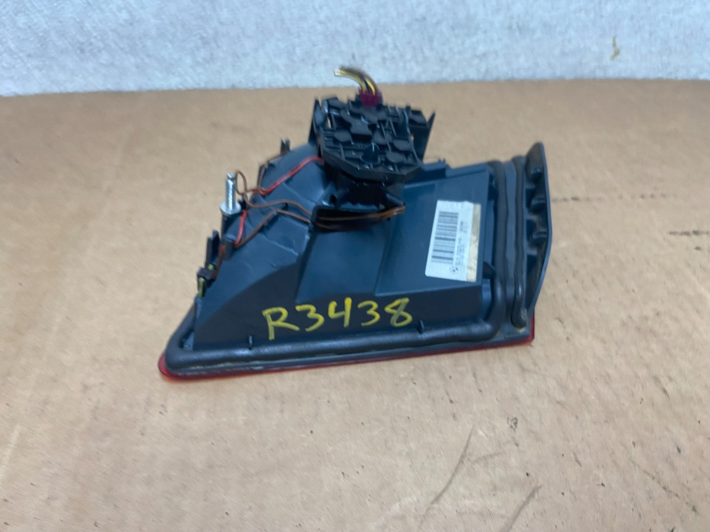 2011-2013 BMW 5 F10 Rear Left Driver LH Trunk Inner Tail Light OEM R3438 DW4