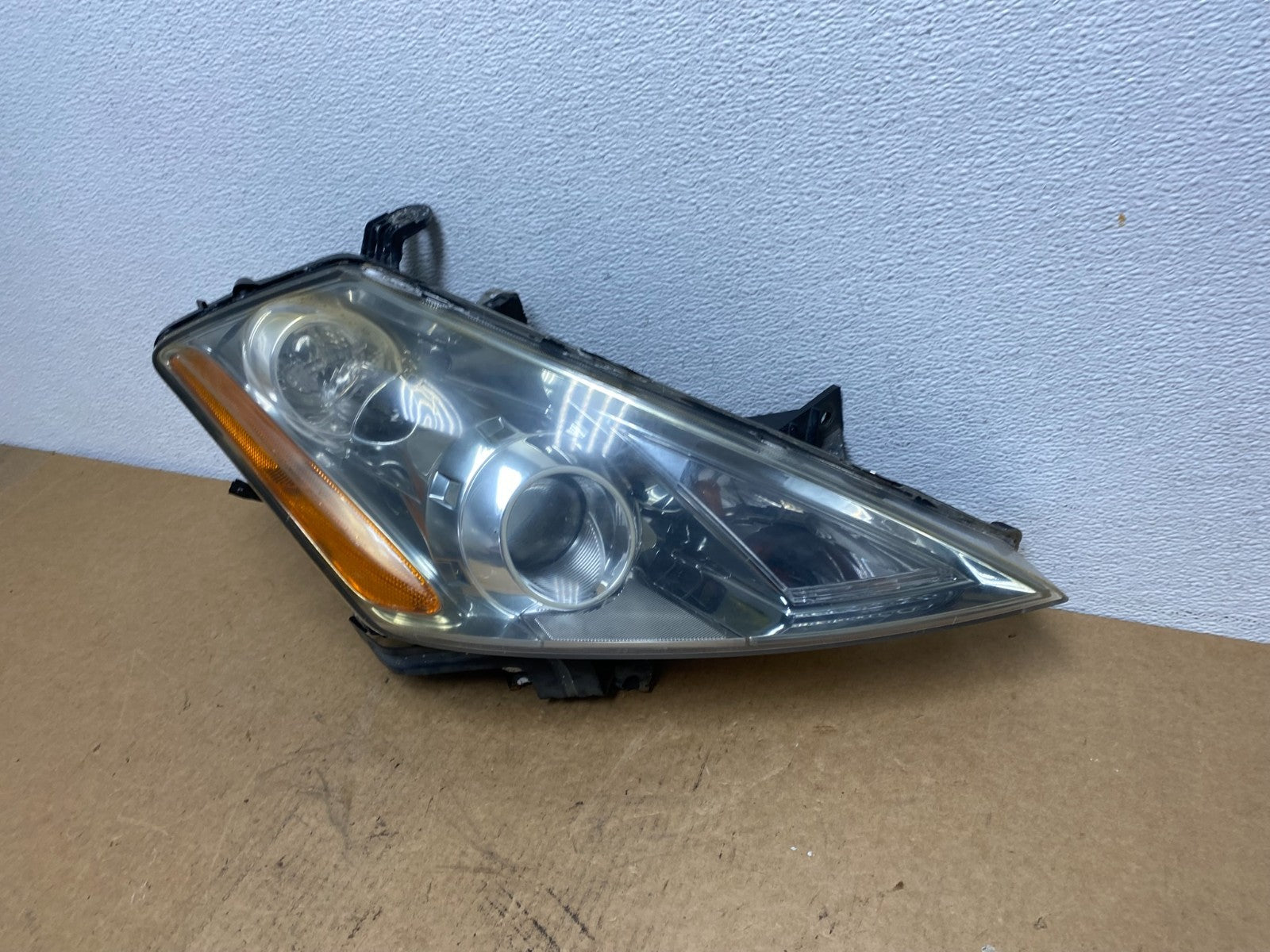 2003 to 2007 Nissan Murano Headlight Xenon HID Right Passenger Oem AC3003 DW1