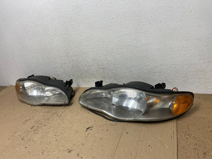 2000 to 2005 Chevrolet Monte Carlo Left+Right Side Set Headlights AF6018 DG1