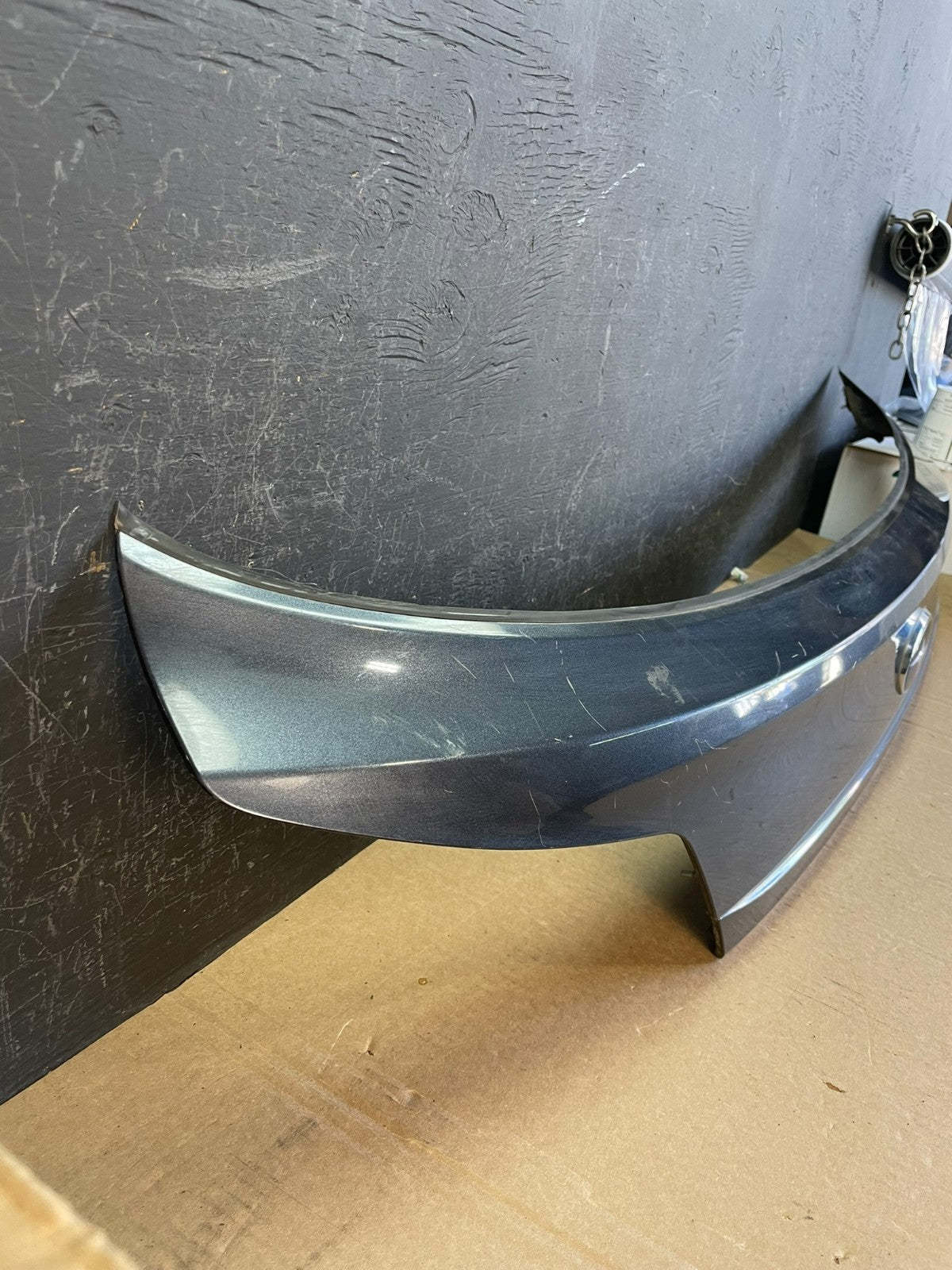 2010-2014 Subaru Outback Rear Liftgate Trunk Panel Trim Molding AD0105 DG2
