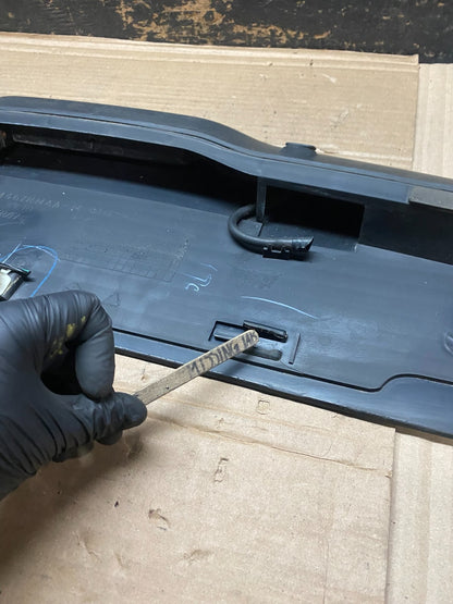 2007 to 2010 Jeep Compass Spoiler 3RD Third Break Light Rear OEM v2839 DG11