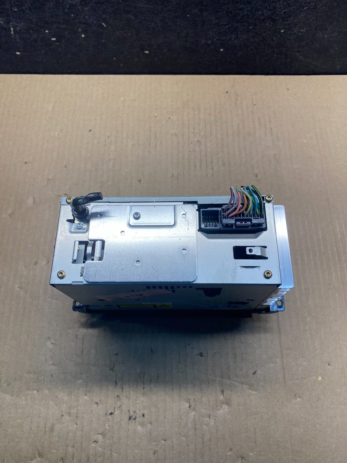 2002 - 2006 Chrysler Dodge Jeep Ram Radio CD Player AM/FM Receiver AG3975 DG5