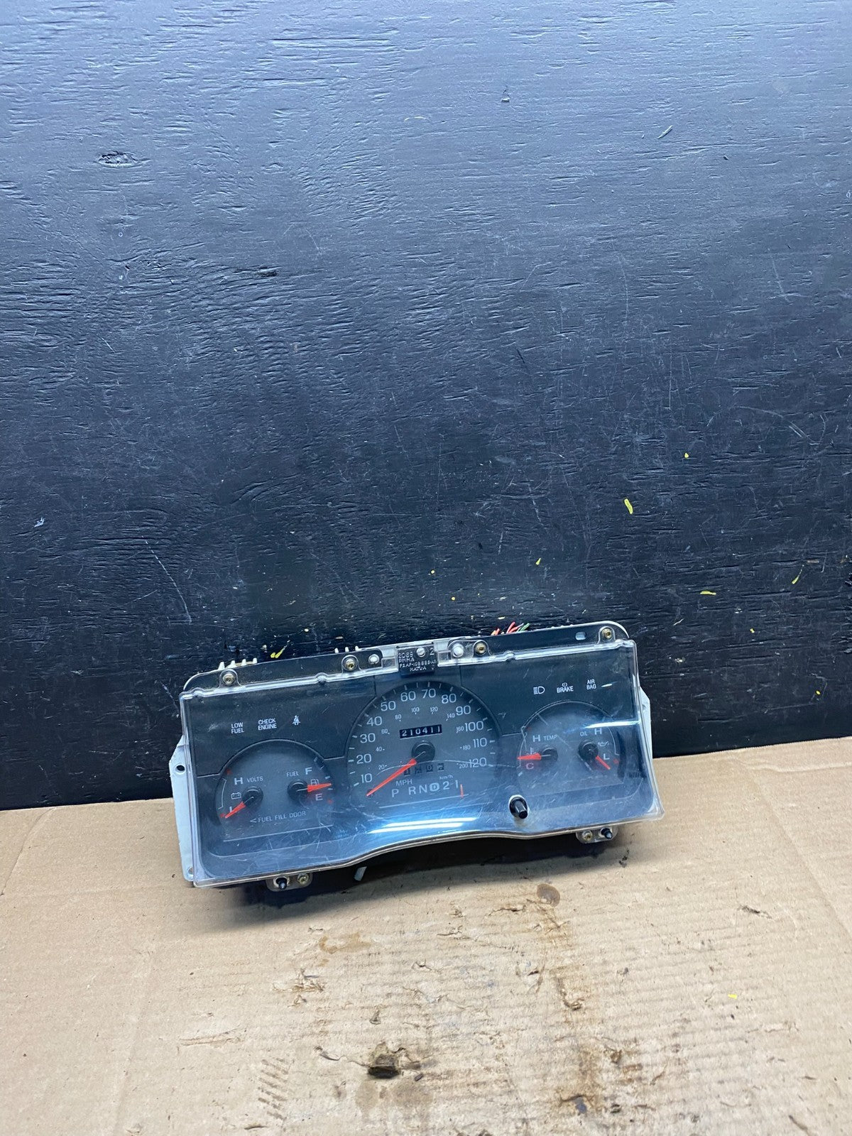 1998 to 2005 Mercury Marquis Speedometer Cluster Gauge Oem Q6868 DG0