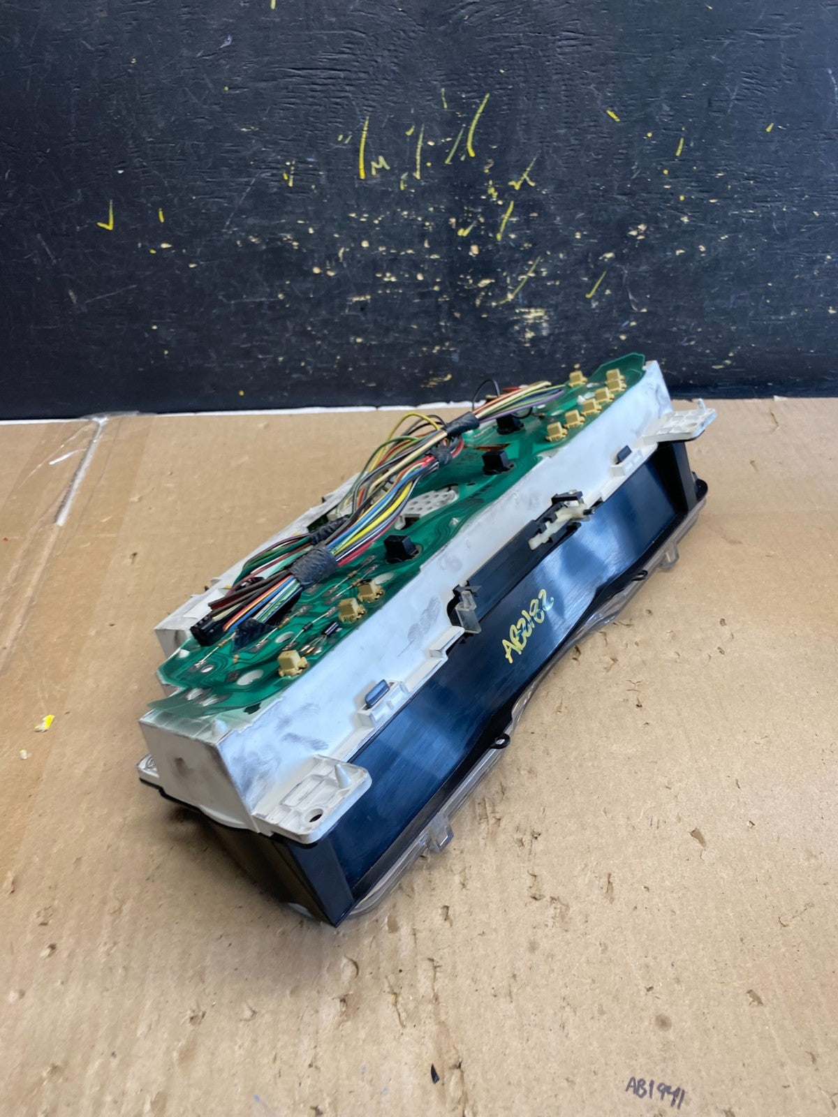 2001 - 2002 Ford Econoline E250 E350 Van Speedometer Instrument Cluster ab2182DG4