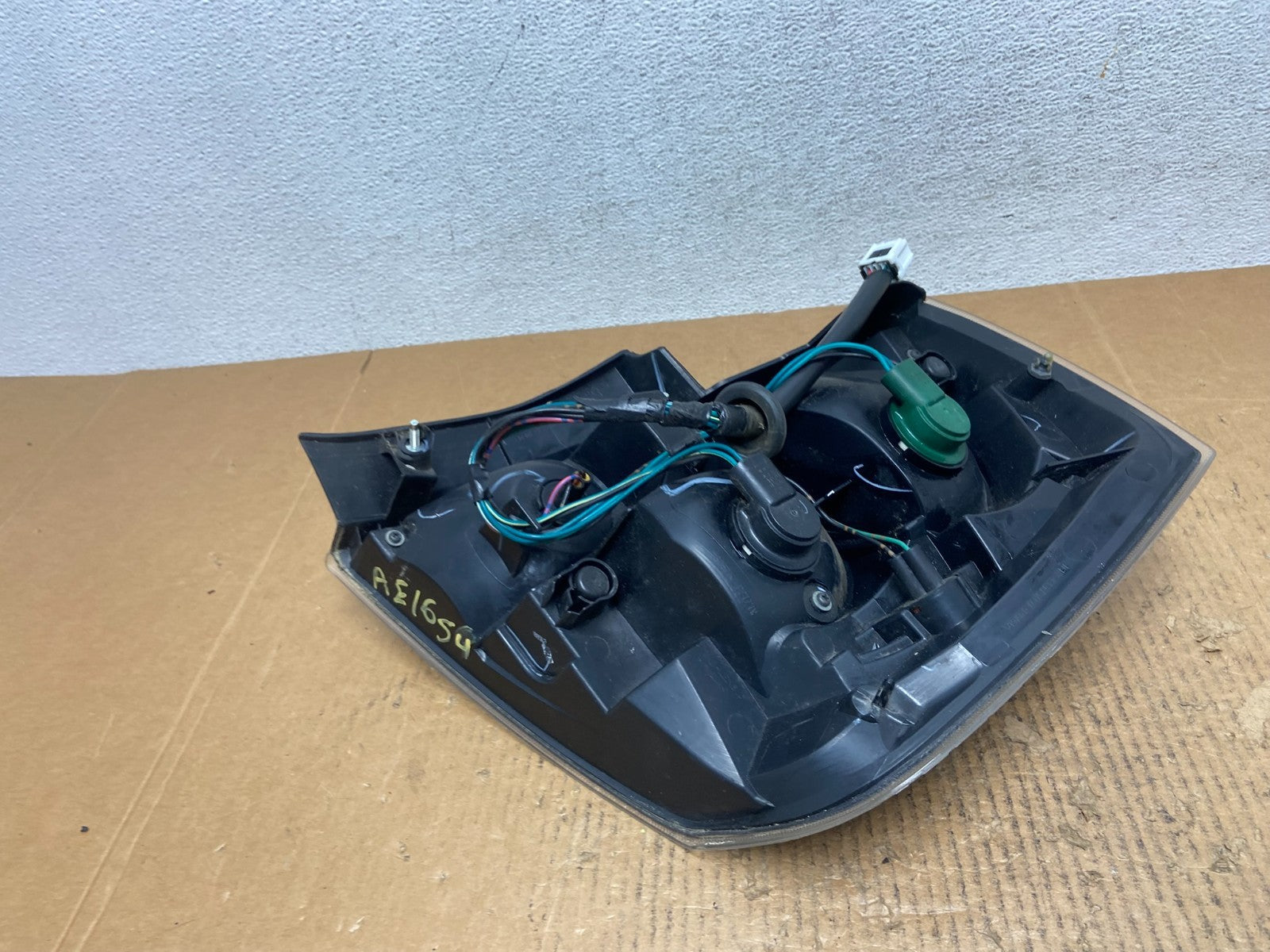 2010 2011 2012 Nissan Sentra Left Driver Side Tail Light AE1654 DW5