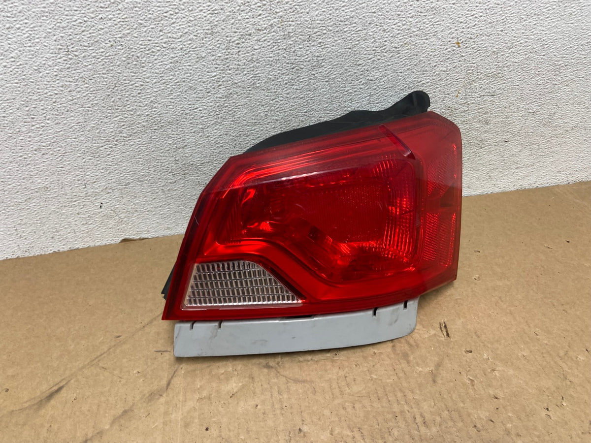 2014 to 2020 Chevrolet Impala Right Passenger Outer Tail Light AG0512 LK0