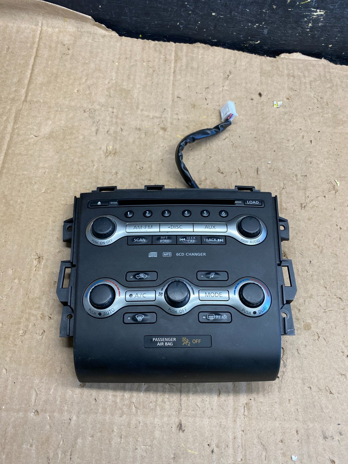 2010 - 2014 Nissan Murano Temperature Climate A/C AC Control Panel Z1725 DG0