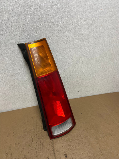 1997 1998 1999 2000 2001 Honda Crv Cr-v Right Passenger Tail Light AC7224 LK2
