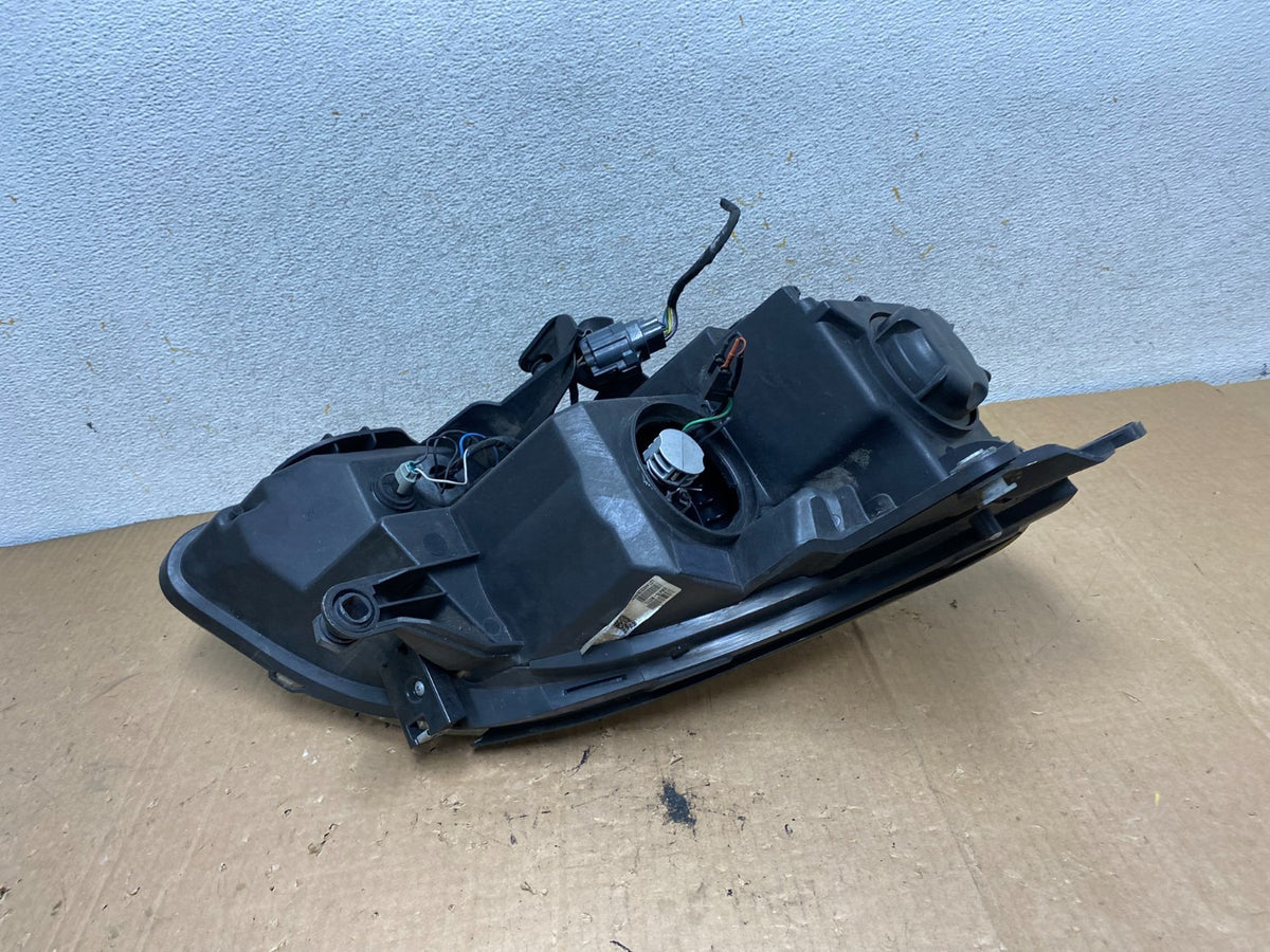 2007 to 2012 Gmc Acadia Halogen Headlight Left Driver LH Side AI9067 DW4