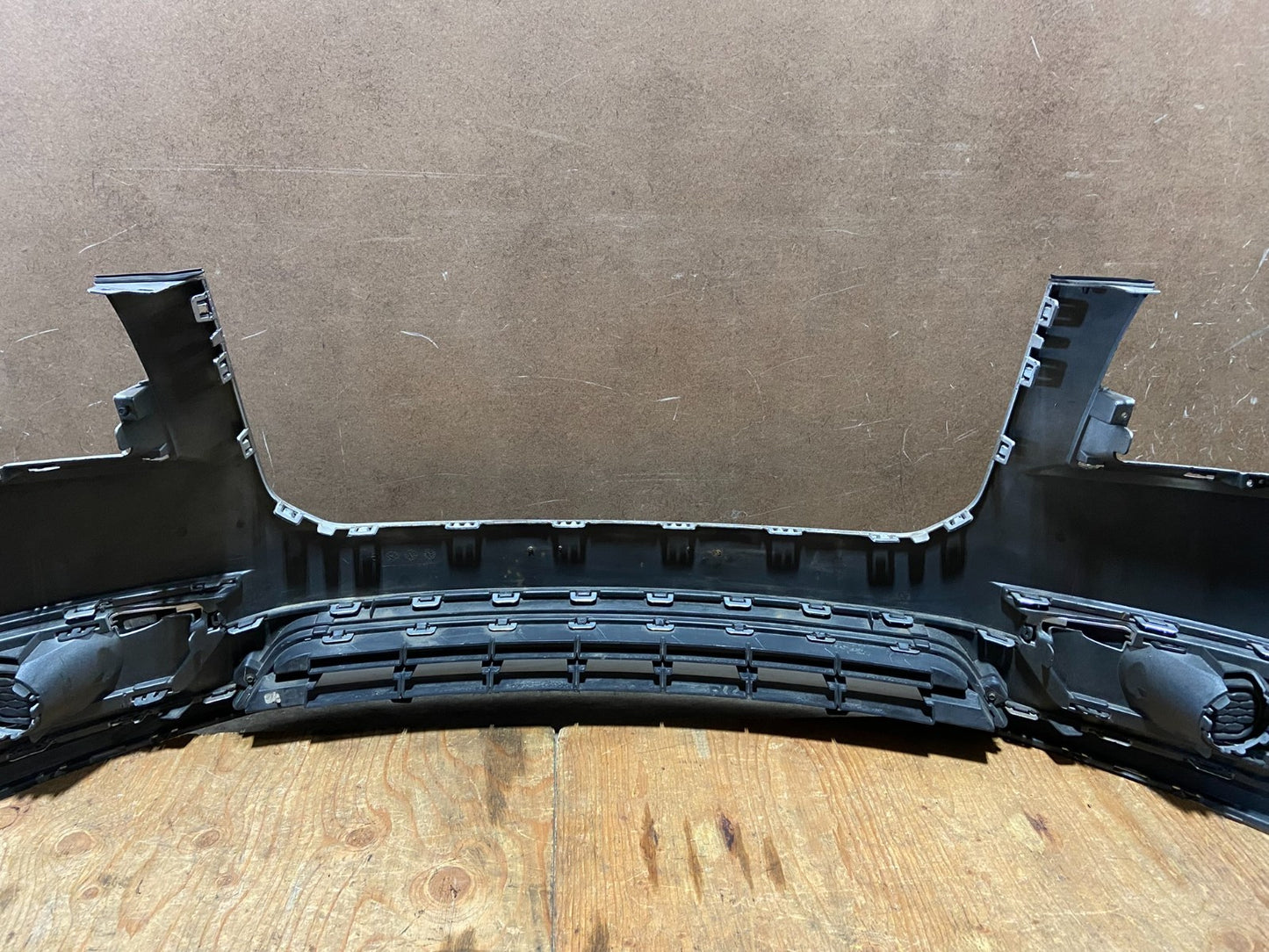 2013 to 2016 GMC Acadia Front Bumper Cover AB764511