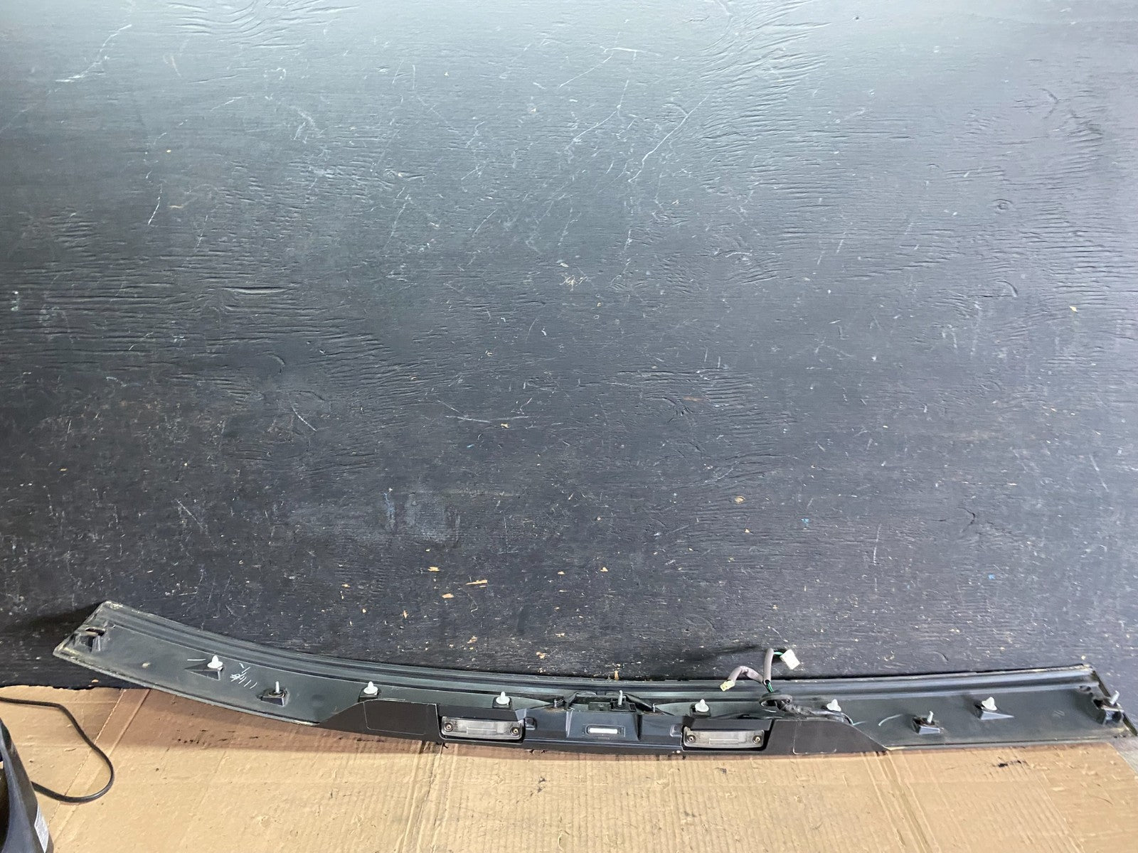2009 - 2013 Subaru Forester  Liftgate Tailgate Trunk Trim Molding P8519 DG6