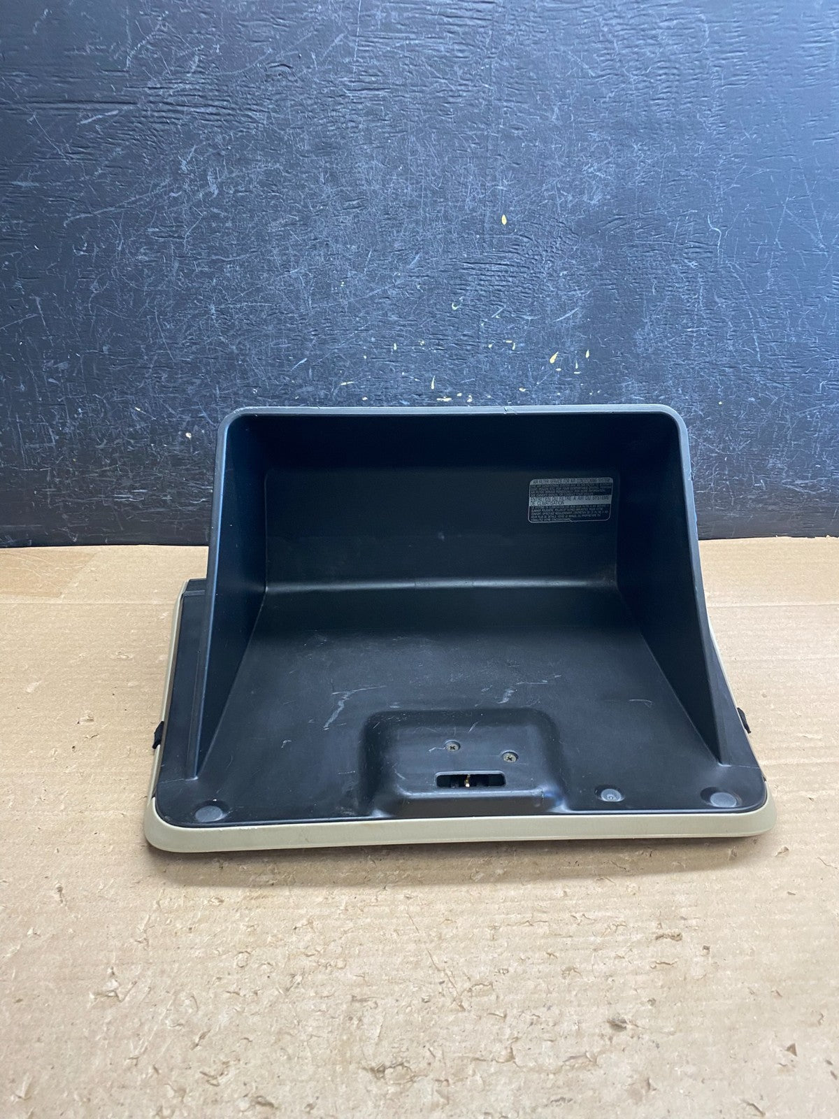 2001 - 2007 Toyota Highlander Front Right Passenger Storage Glove Box ag8493 DG5