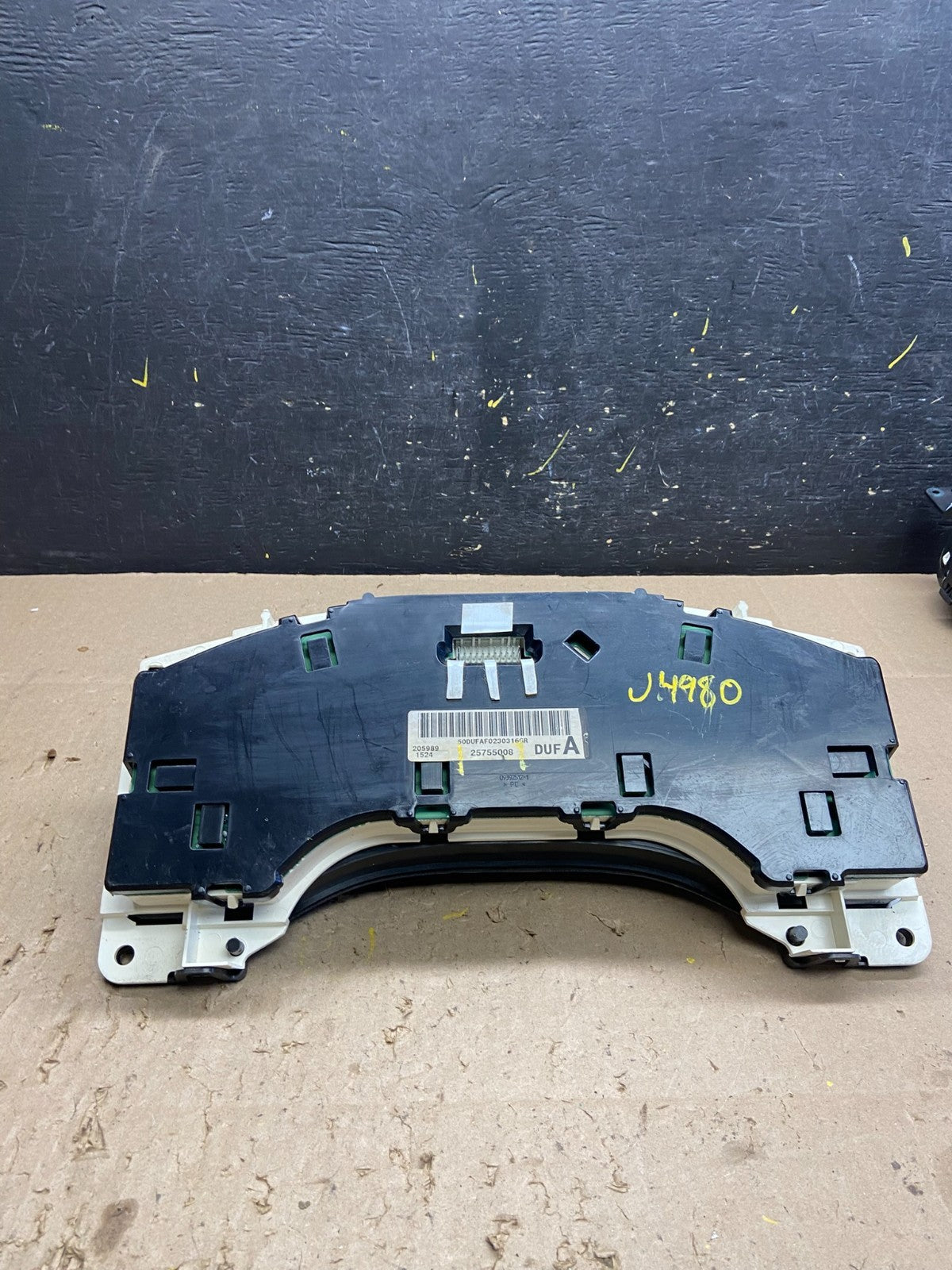 2003 to 2007 Chevrolet Express Speedometer Cluster Gauge 25755008 AC6777 DG6