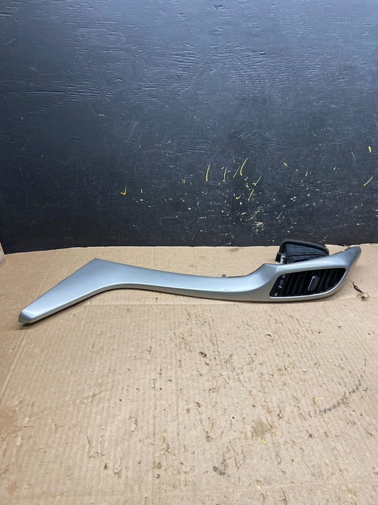 2013 to 2017 Hyundai Elantra GT Dashboard Left Air Vent OEM Y5512 DG0