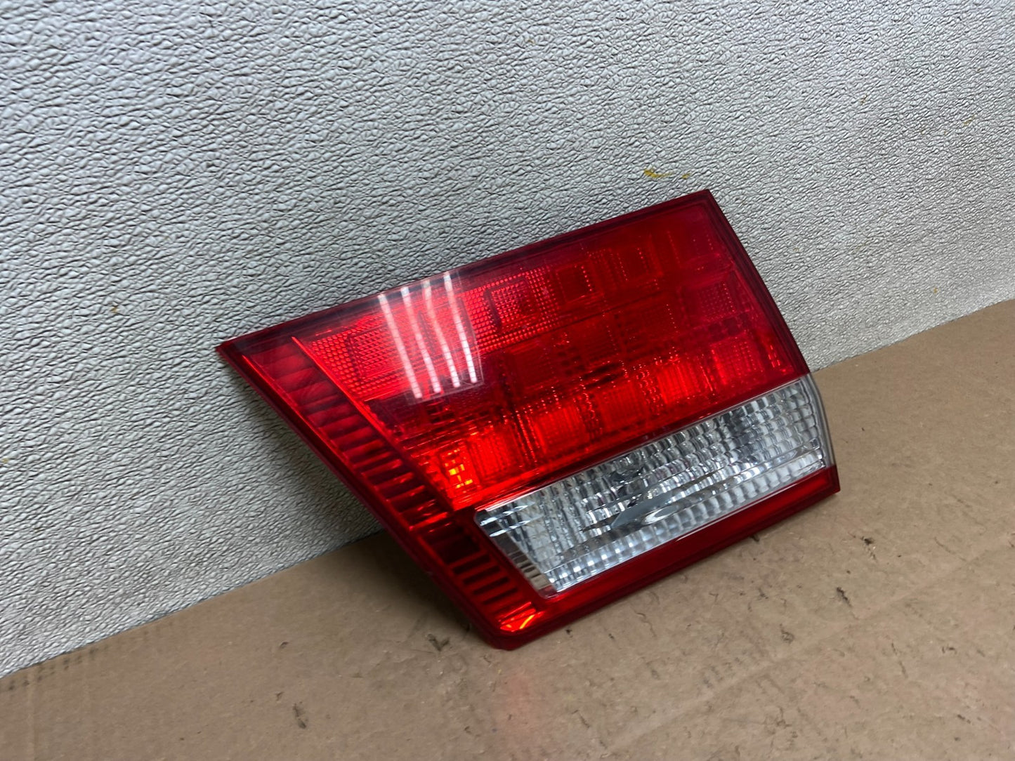 2005 2006 2007 Honda Odyssey Inner Left Driver Lh Tail Light Y2868 DW2