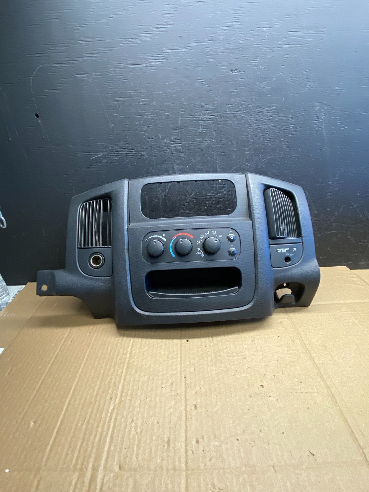 2002 to 2005 Dodge Ram Radio Climate Control Dash Air Vent Bezel Trim AC9376 DG0