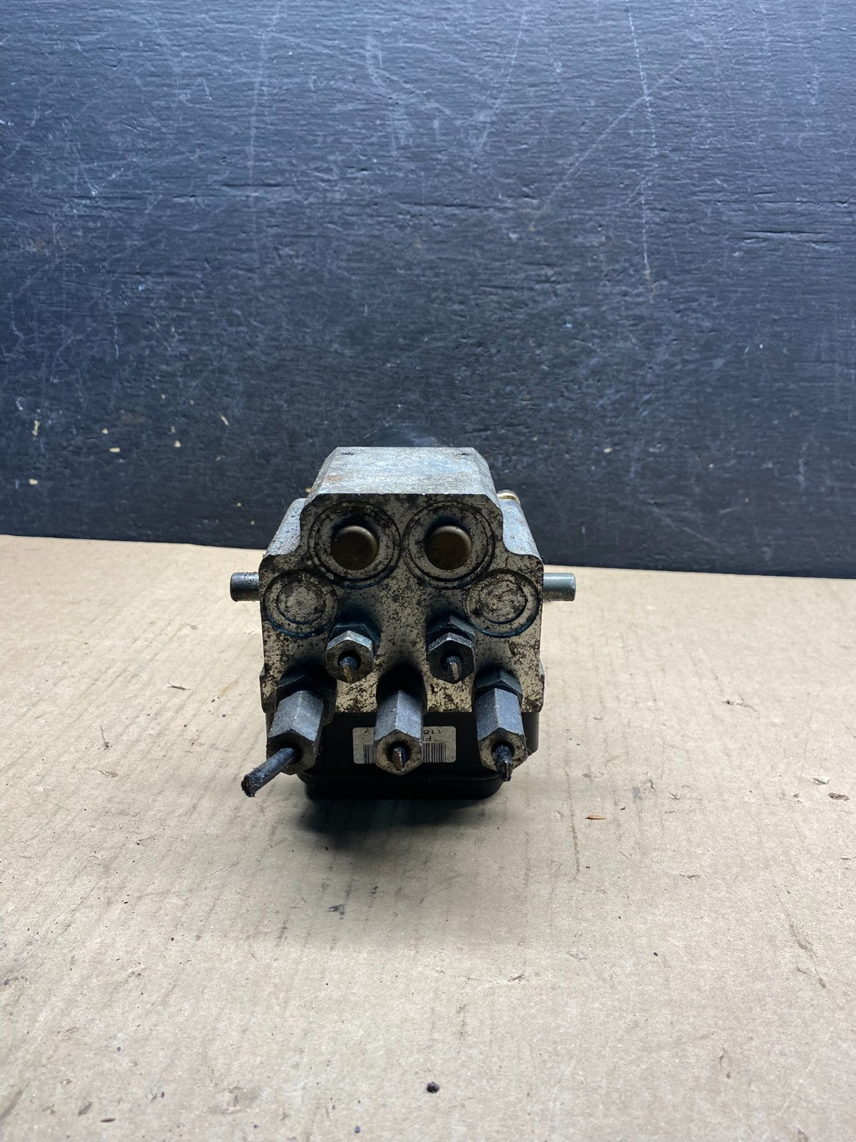 2004 2007 Ford E250 E350 Econoline Anti-Lock ABS Antilock Brake Pump ag9683 DG3