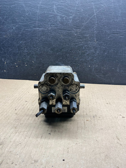 2004 2007 Ford E250 E350 Econoline Anti-Lock ABS Antilock Brake Pump ag9683 DG3