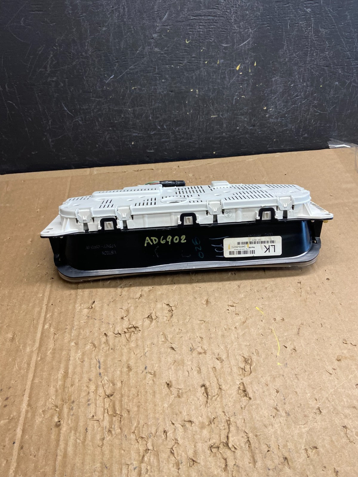 2008 2009 Nissan Pathfinder Speedometer Cluster Gauge AD6902 DG4