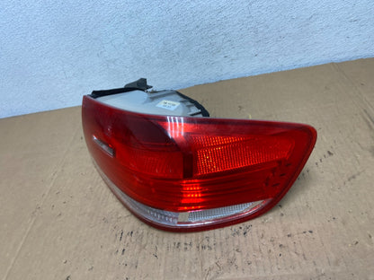 2007 to 2010 BMW M3 328i 335i Coupe Right Passenger RH Tail Light AD1066 DW1