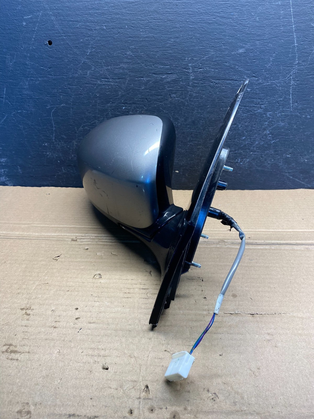 2009 to 2014 Nissan Murano Right Passenger Side View Door Mirror AE8112 DG2