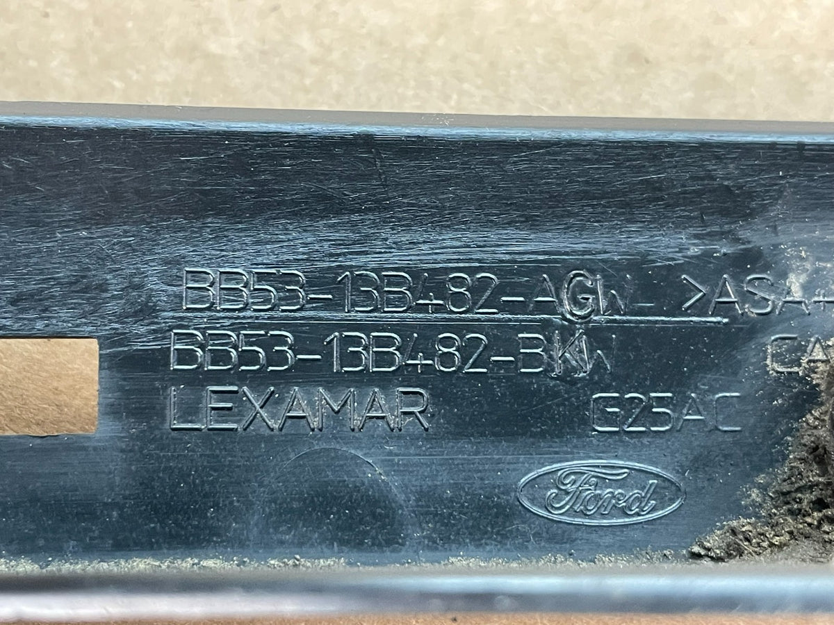 2011 to 2014 Ford Explorer Rear Tailgate Gate Trim Molding With Camera ah0194 DG5