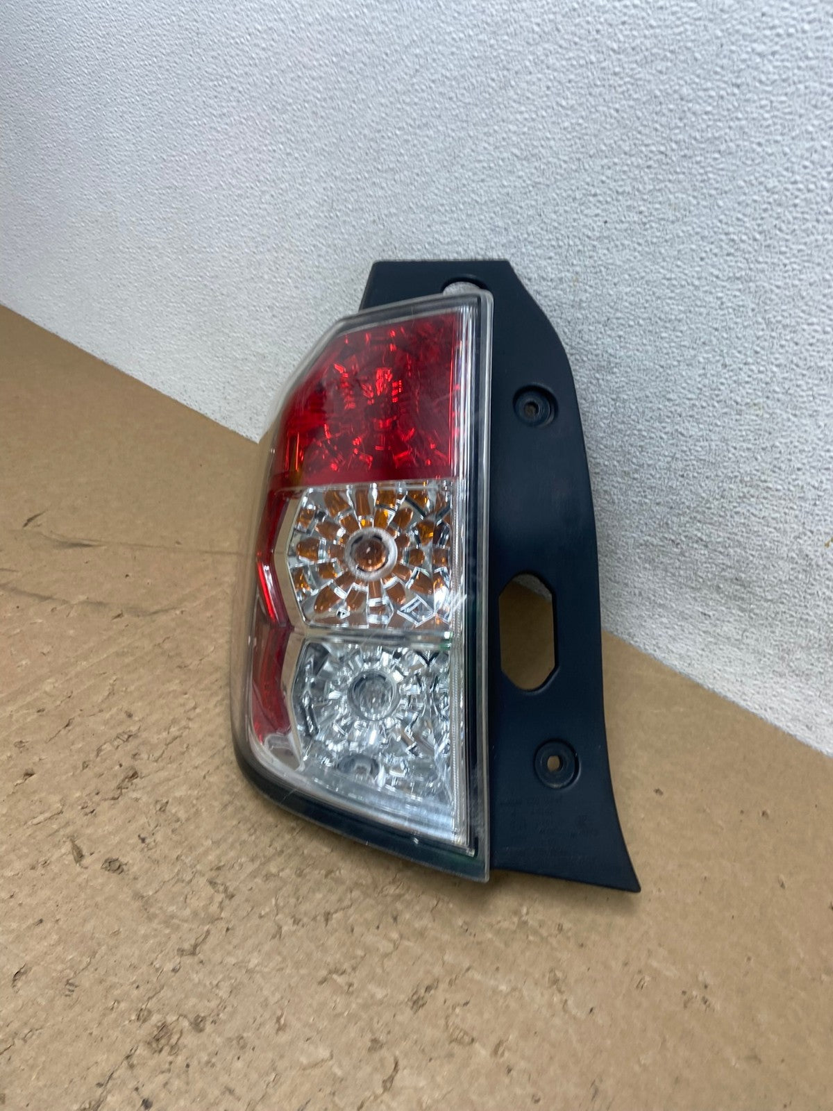 2009 - 2013 Subaru Forester Left Driver Lh Side Tail Light AG1304 LK1