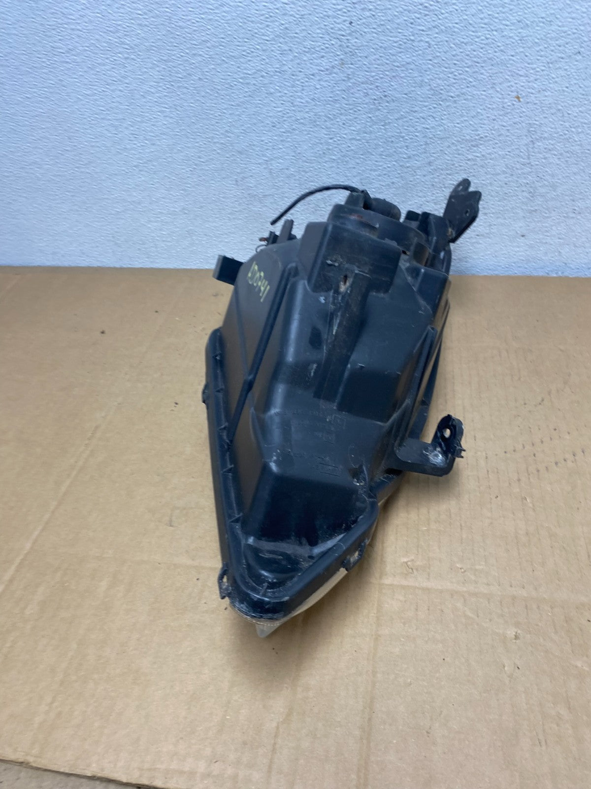 2002 to 2007 Suzuki Aerio Sedan Left Driver LH Halogen Headlight AD0741 DG6