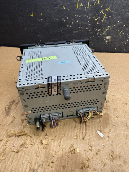 Ford 6 CD Radio Audio AM/FM Receiver  OEM z7501 DG4