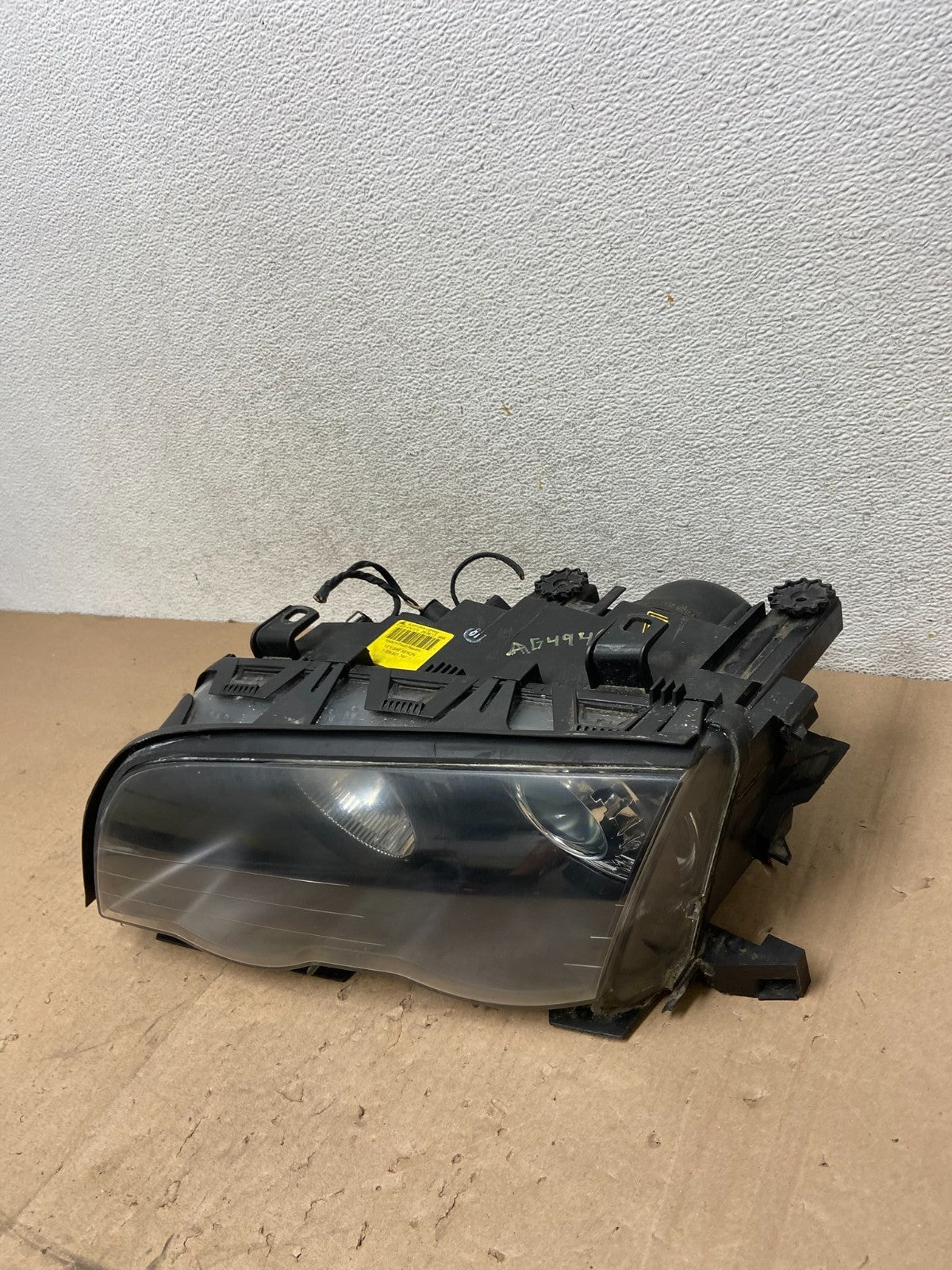 2002 to 2003 BMW 325Ci 330Ci E46 Coupe Left Side Xenon Headlight AG4946 DW2