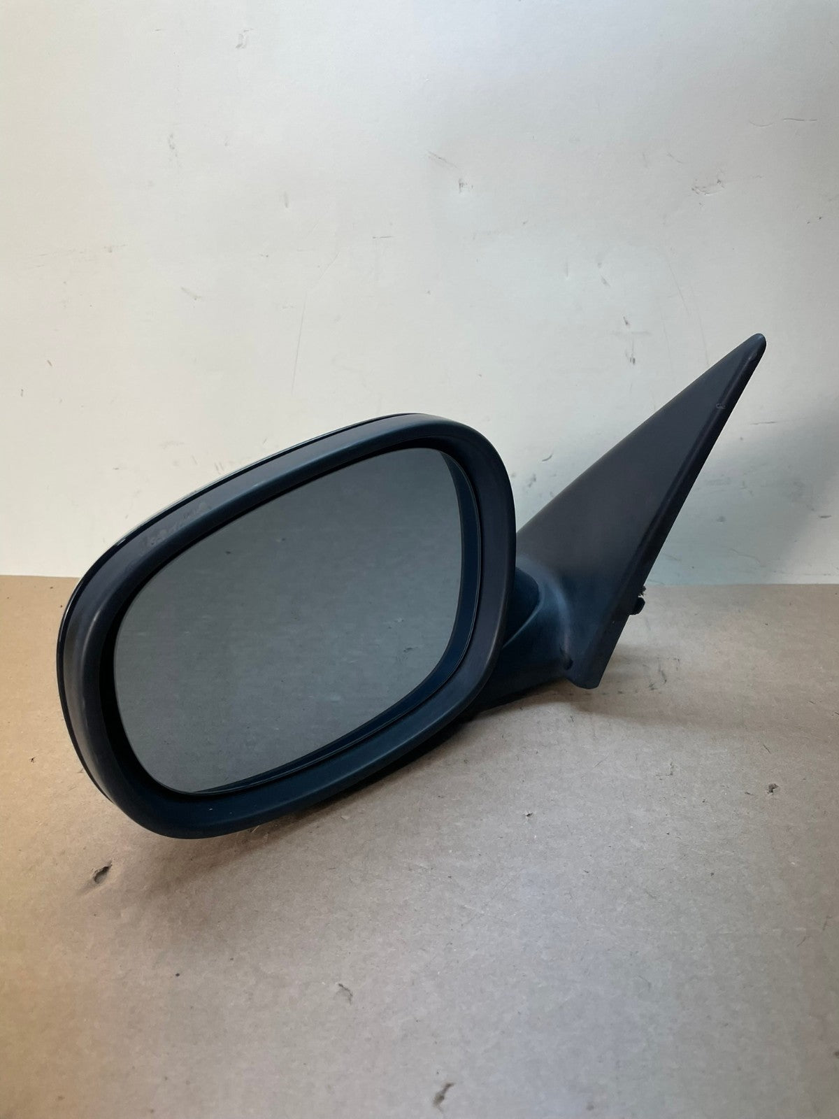 2009 to 2011 BMW 3-Series Left Driver LH Side View Door Mirror AI0844 LK2