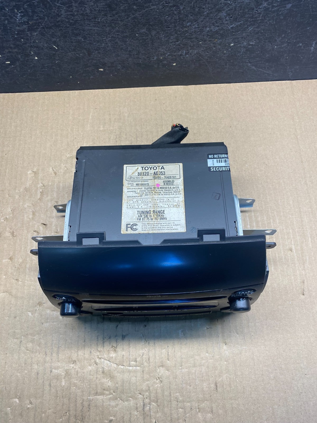 2004 to 2010 Toyota Sienna AM FM CD WMA Mp3 Radio Receiver ag3840 DG3