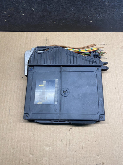 2004 - 2008 Chrysler Crossfire Body Control Module BCM ah1624 DG0
