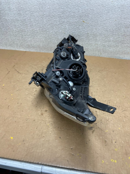 2008 2009 2010 Mazda 5 Right Passenger RH Halogen Headlight Z9576 DW6