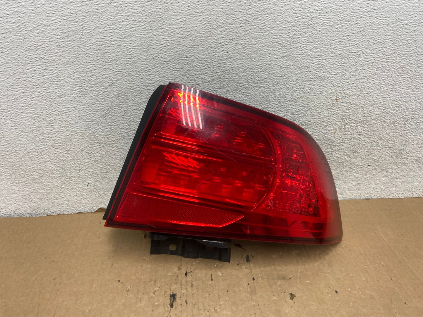 2004 2005 2006 Acura TL Right Passenger Rh Side Tail Light AG2334 LK0