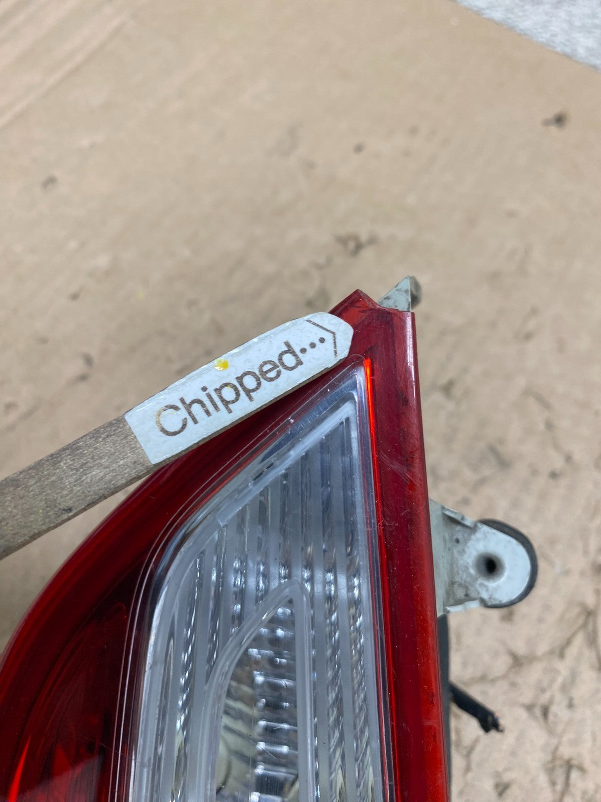 2011 to 2014 Hyundai Sonata Right Passenger Rh Inner Tail Light Oem R1310 DW3