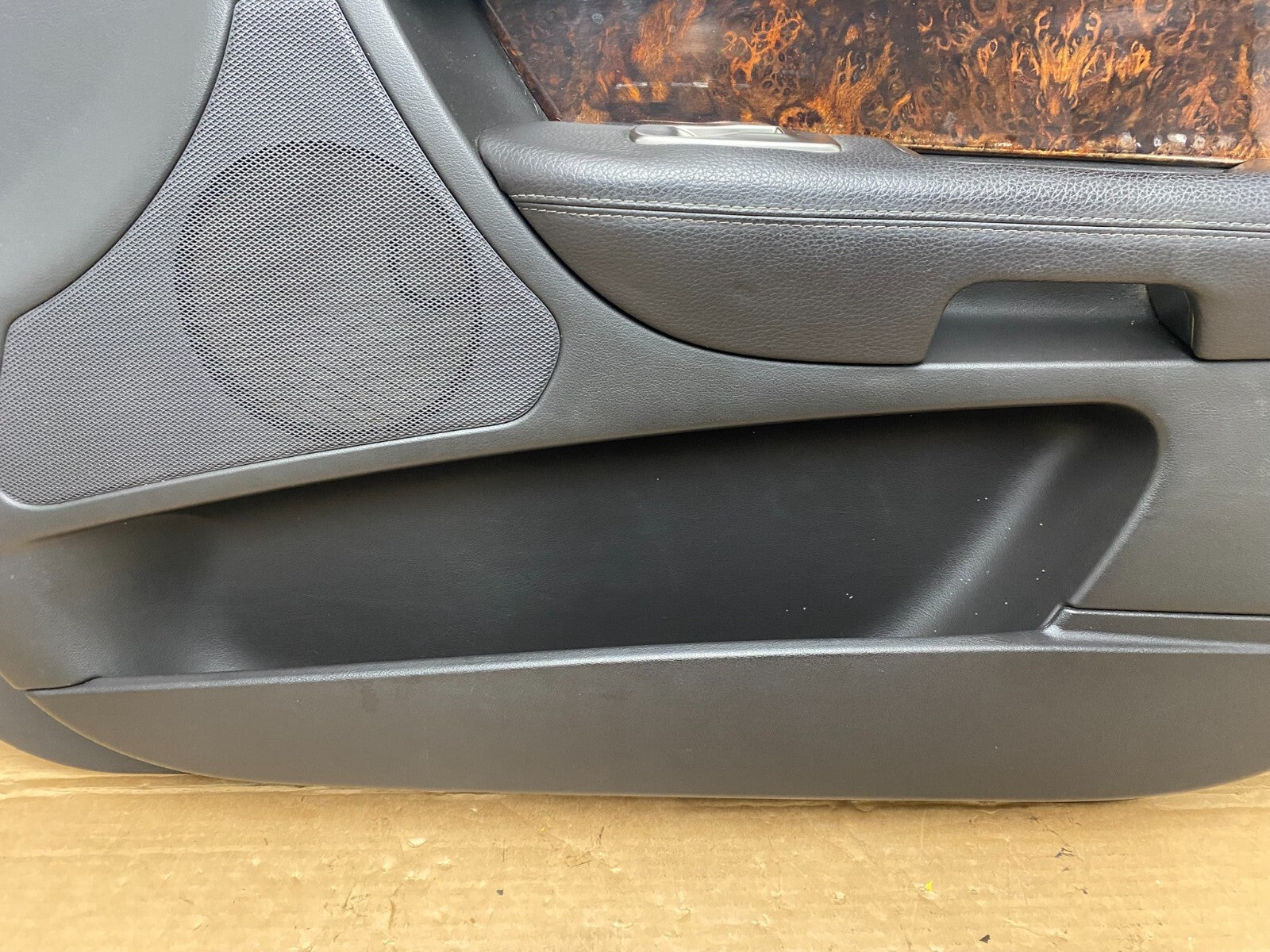 2009 to 2015 Jaguar XF OEM Front Right Passenger Interior Door Panel M6908 DG4