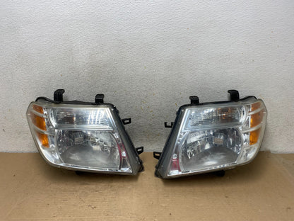 2008 to 2012 Nissan Pathfinder Halogen Headlights Left+Right AH9477 DW0