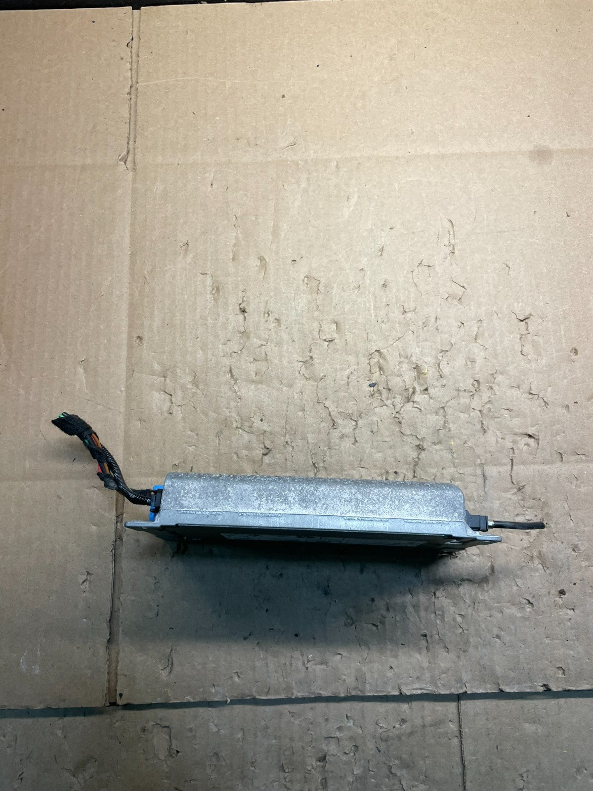 2004 2005 Audi Volkswagen Control Module Computer Telematics OEM w1386 DG5