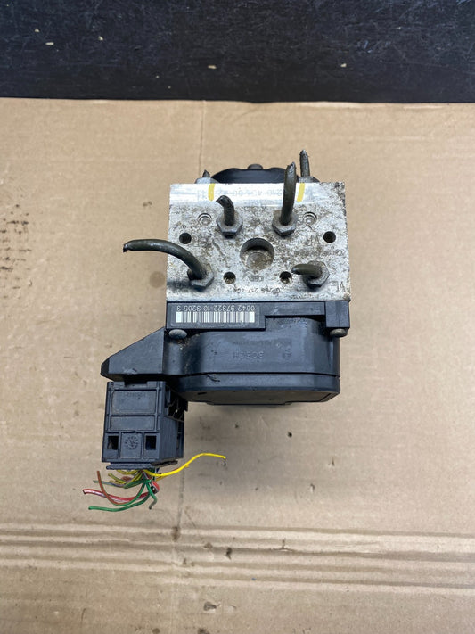 2000-2003 Mercedes W210 E320 E430 ABS ESP Electronic Stability Module AE9993 DG0