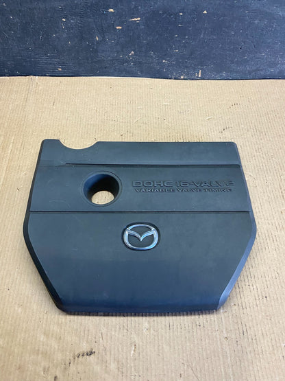 2004 to 2009 Mazda 3 DOHC 16 VALVE Engine Shield Top Cover n8269 PS0