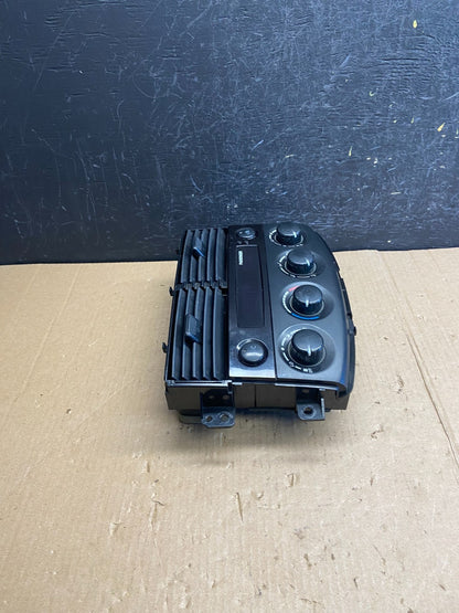 2004-2005 Toyota Sienna AC Climate Heater Temperature Control Air Vent AE3813 DG1
