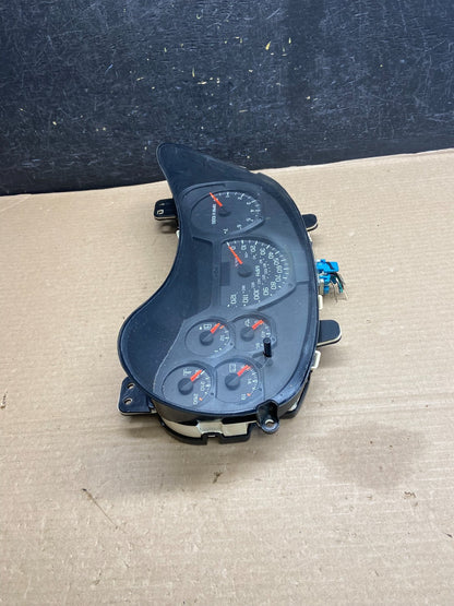 2002 to 2005 Chevrolet Trailblazer Speedometer Cluster Gauge AH1424 PS2