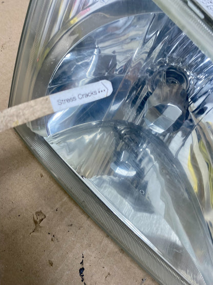 2001 2002 2003 Toyota Sienna Left+Right Side Set Headlights Halogen AF5882 DW6