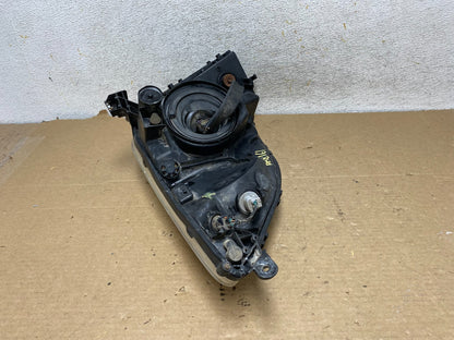 2004-2005 Toyota Prius Right Passenger RH Halogen Headlight AH8161 DW6