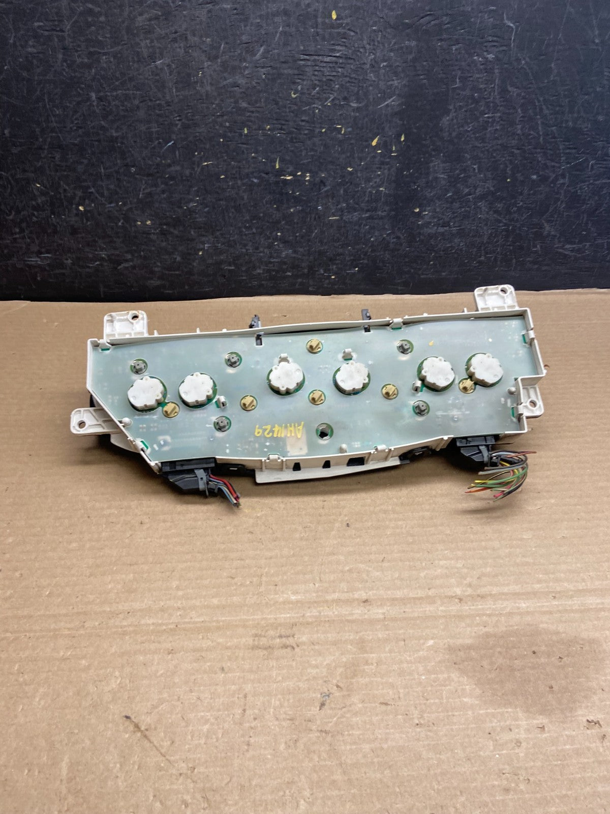 2004 to 2008 Ford E150 E250 Gauge Speedometer Cluster ah1429 DG6