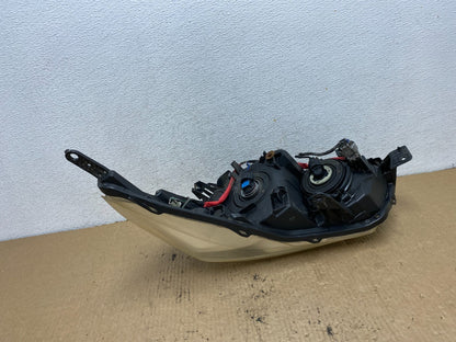 2014 to 2016 Subaru Forester Right Passenger Headlight Halogen AG2370 DW6
